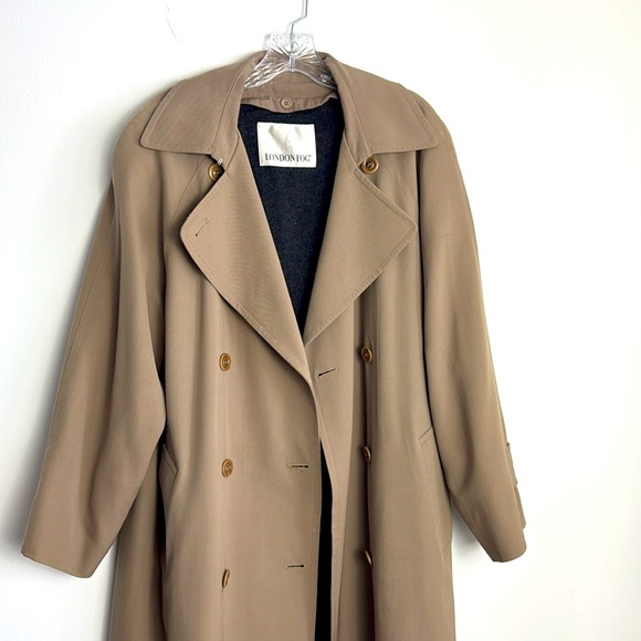 Vintage London Fog Trench Coat - Picture 2 of 12
